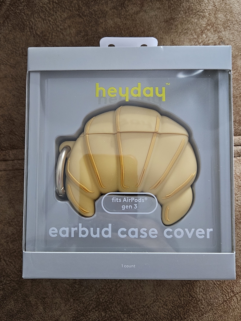 heyday Cream Croissant AirPods Gen 3 Earbud Case Cover